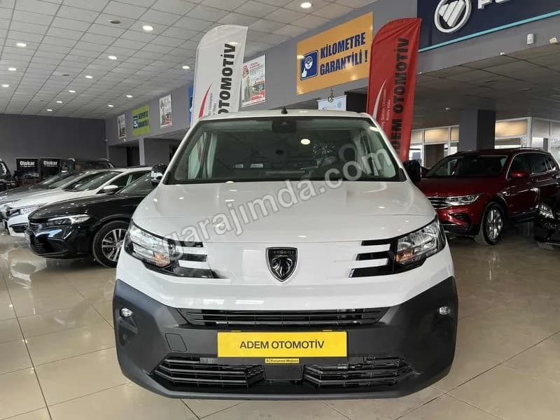 ADEM OTOMOTİV'DEN 220.000TL 6 AY %0 FAİZ İMKANI 1.5HDİ UZUN(631)