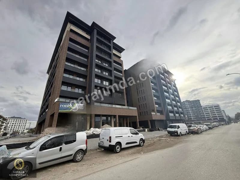 SARILAR GM'DEN ACIBADEM HASTANESİ YANI BALKONLU 1+1 REZİDANS