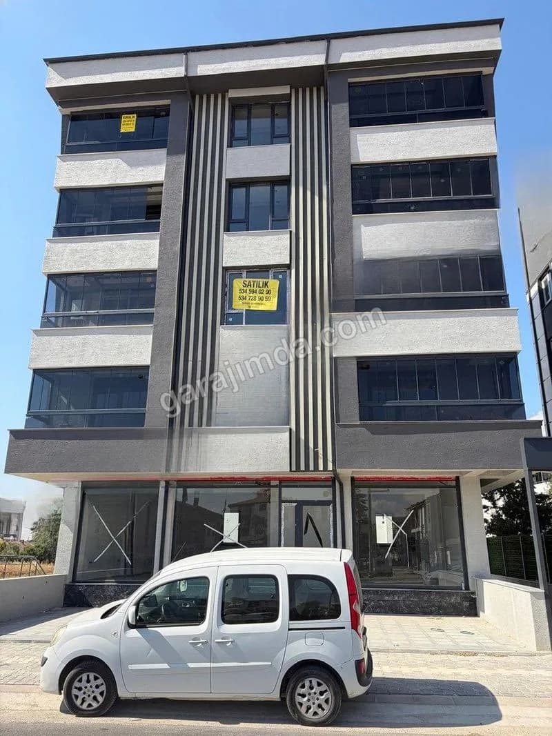 ENGİN ŞAHAN'DAN ŞEHİR HASTANESİ YAKINI KİRALIK 2+1 LÜKS DAİRE