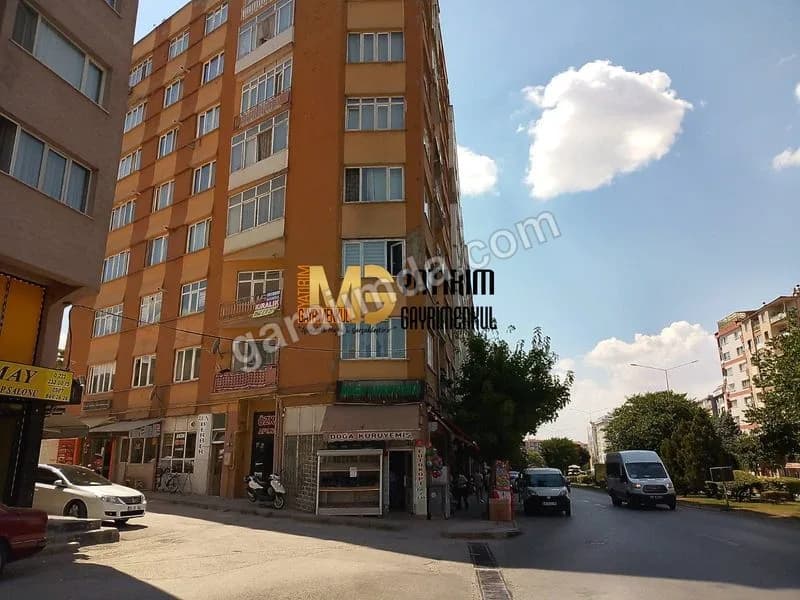 ALAN ÖNÜ MAHALLESİNDE KİRALIK 2+1 ASANSÖRLÜ DAİRE AVUKAT VE MUHASEBECİLERE UYGUN